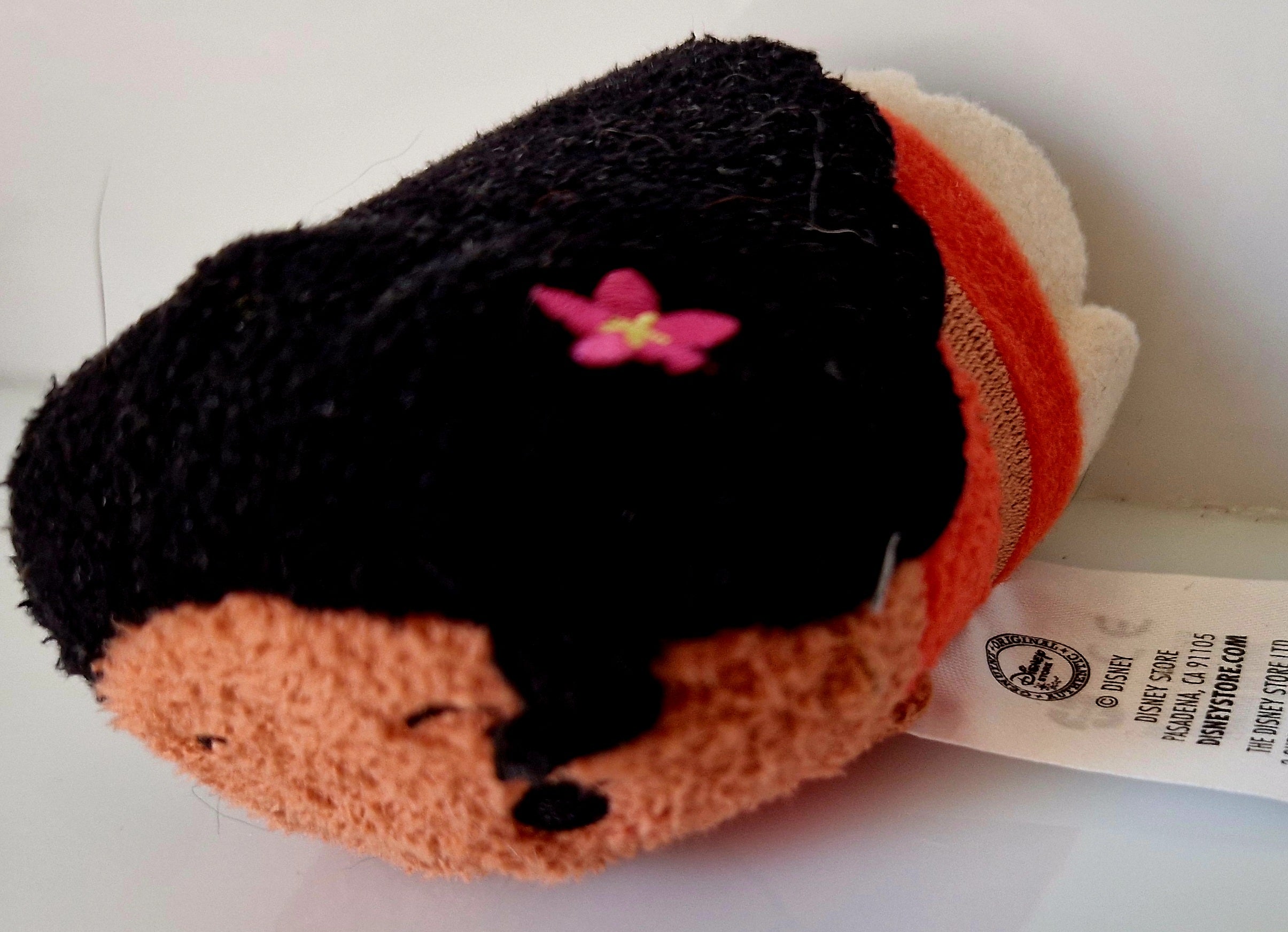 Disney Tsum Tsum Aladdin Mini Plush – Preloved