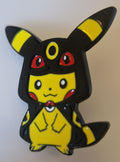 Pokémon-style brooch pin – Pikachu in Umbreon Costume