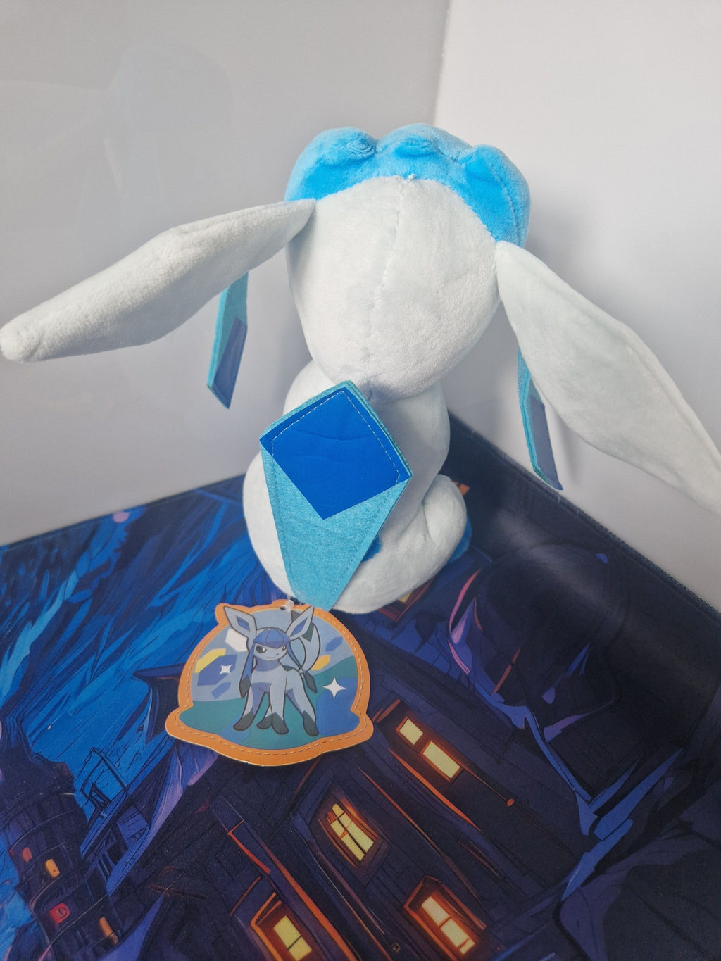 Glaceon Pokémon Plush