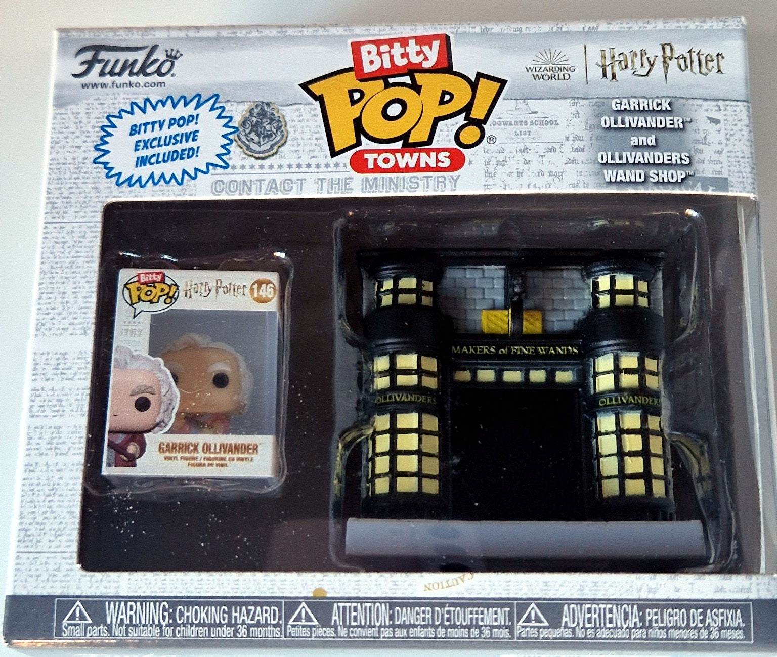 Front of Funko Bitty Pop Towns Garrick Ollivander and Ollivanders Wand Shop set